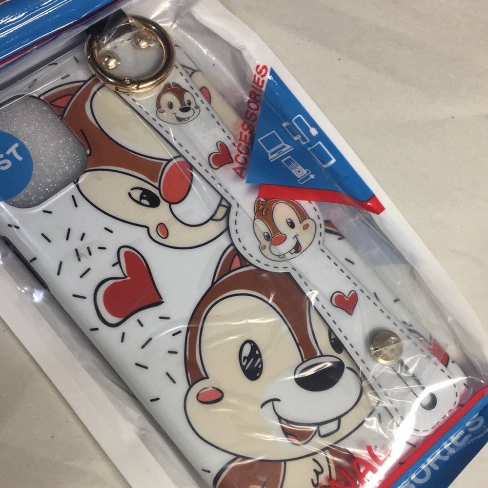 iPhone 11 pro Chip n Dale disney style phone case